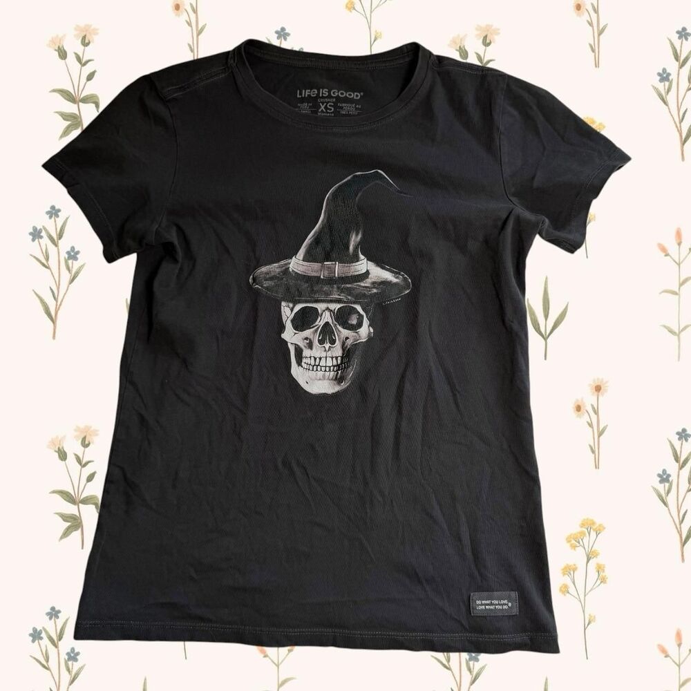 Life is Good Skull Witch Hat Halloween Crusher Cotton Graphic Tee - Women’s XS